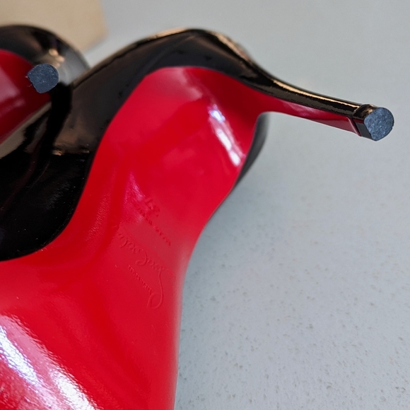 Christian Louboutin Patent Breche 100 Pumps - Picture 4 of 5